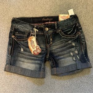 Size 9 Amethyst Jeans shorts